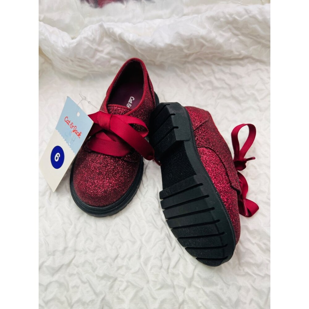 Cat & Jack Red Glitter Girls Shoes Size 6 With Ribbon Laces - Picture 2 of 4